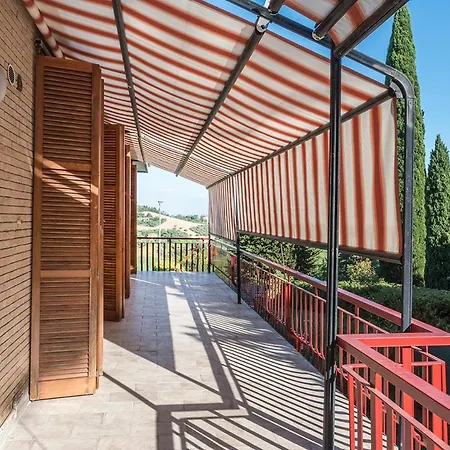 Mia House Garden - Macerata, Porzione Di Con Piscina Macerata