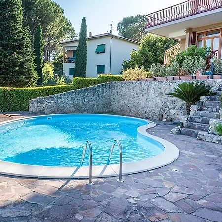Appartement Mia House Garden - Macerata, Porzione Di Con Piscina